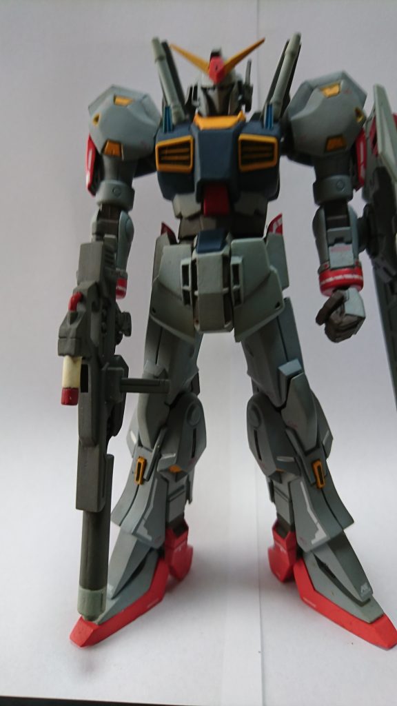 黄色は手塗りでダクト、ライフル、シールド等マ－クから小改造です。 