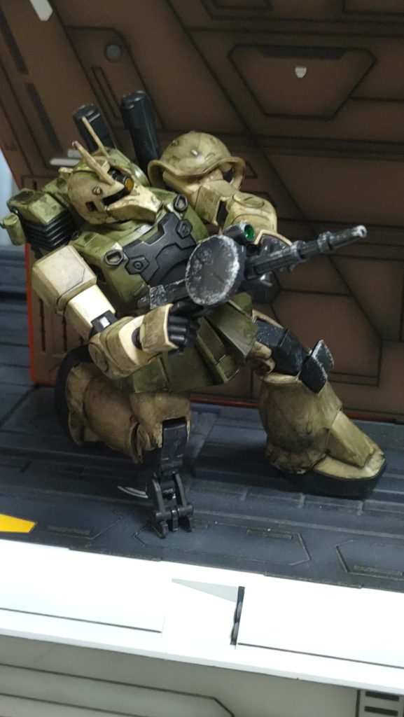 ザクマシンガン装備やはり大火力のスナイパーライフルでなければ脅威にはならなそう。