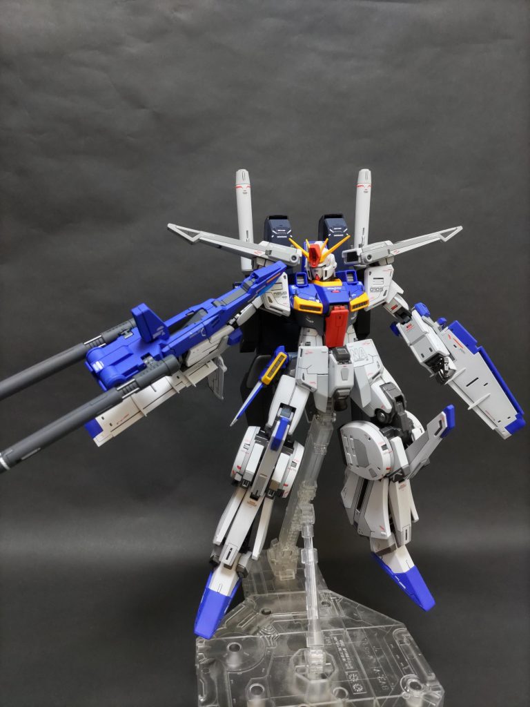 細かい部分にレッドチップ入れたけど、見えてないなぁ。