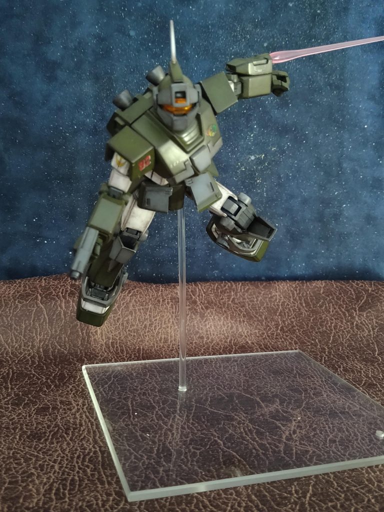 ボックスタイプビームサーベルユニットは、ビームサーベルのクリアパーツを差し込み出来るように調整して前腕取り付けへのピンの位置調整をしました!😆