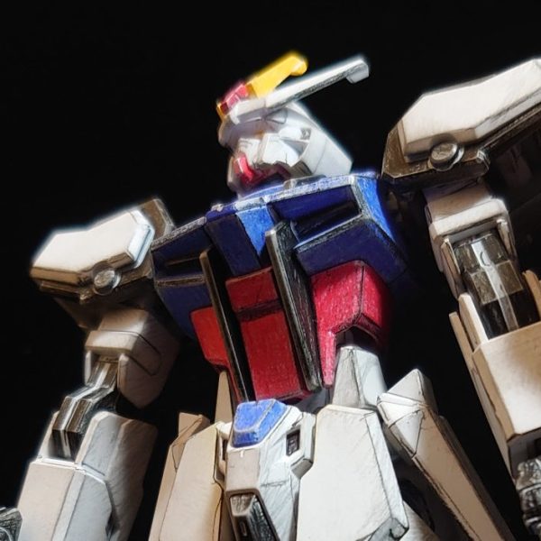 EGストライクガンダム 色鉛筆塗装