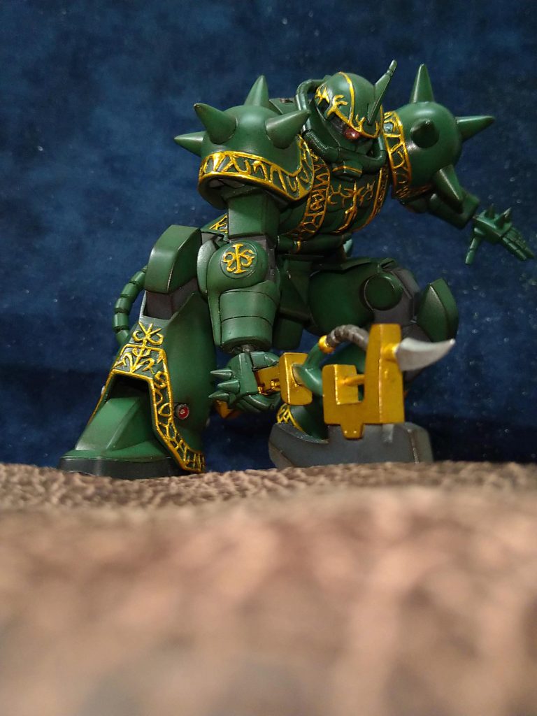 どうしても、キラキラを伝えたく、写した写真でございます！😅　私、撮影ブースは持っておらず🥲壁に風景のイラストをマスキングテープで貼り付けて、地面は革製のマットのような物を敷いて、撮影用ライトもございませんので、普通に部屋の電気のみで撮影しているのですが、この写真は、部屋を暗くして、スマートフォンのライトをつけて撮影しております😆　それでもまだ肉眼には届きません😂…これまでの投稿での、一番最後の写真は結構この撮影方法を使って写しております！😚