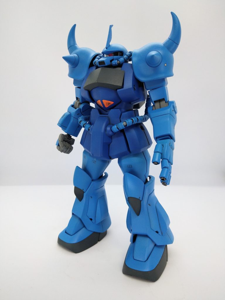 ver1.0は、頭が丸すぎ、ショルダーアーマー小さい、胸と肩に頭が埋もれているアノ感じがゼロ、太もも細い、シールド小さい、と考えられる問題を洗い出し。