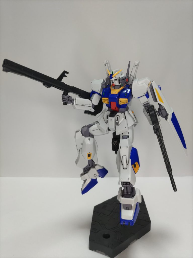 問題は、この改修によって機体の性能を上げない事であった。その事をカラバの技術者に悟らせないための擬装に時間がかかり、完成したときには、アムロは既に陸戦型としてより高性能なディジェに搭乗していた。