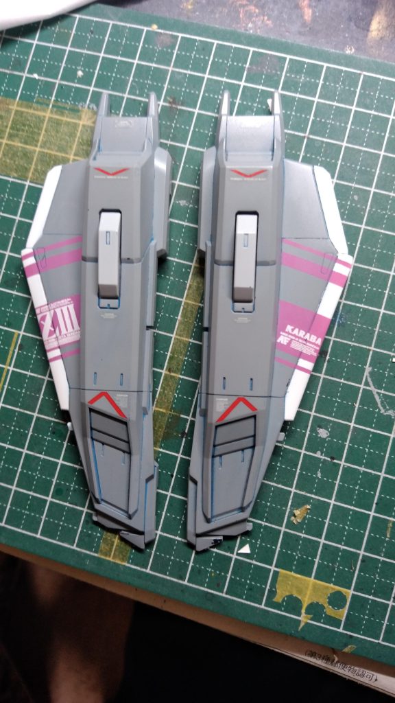 マスキングしんどかったなぁパーツを跨ぐところがブレたりw