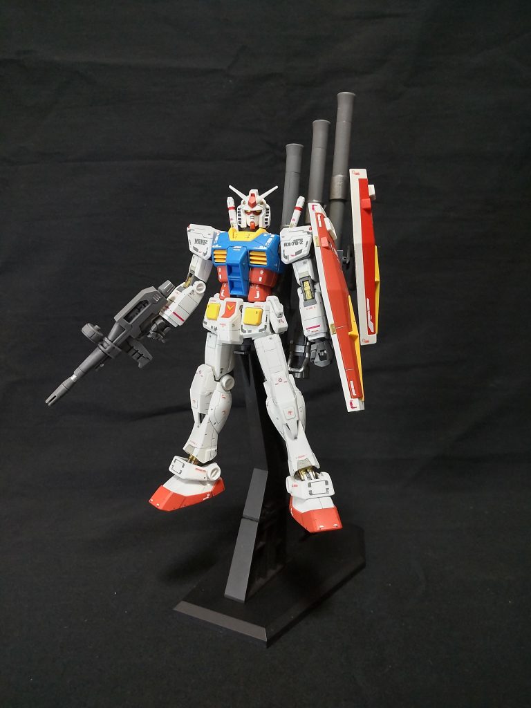 ニューガンダム?フィンファンネルならぬバズーカファンネル。