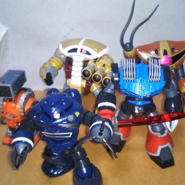 ジャブローに咲く