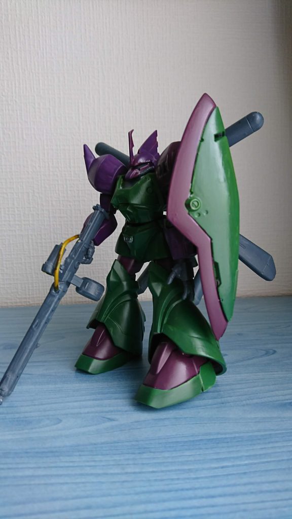 ブロペラントタンクを6個装着しています😃この機体は高機動だけど…燃料をかっ食らう程の大食いなんですよね😅