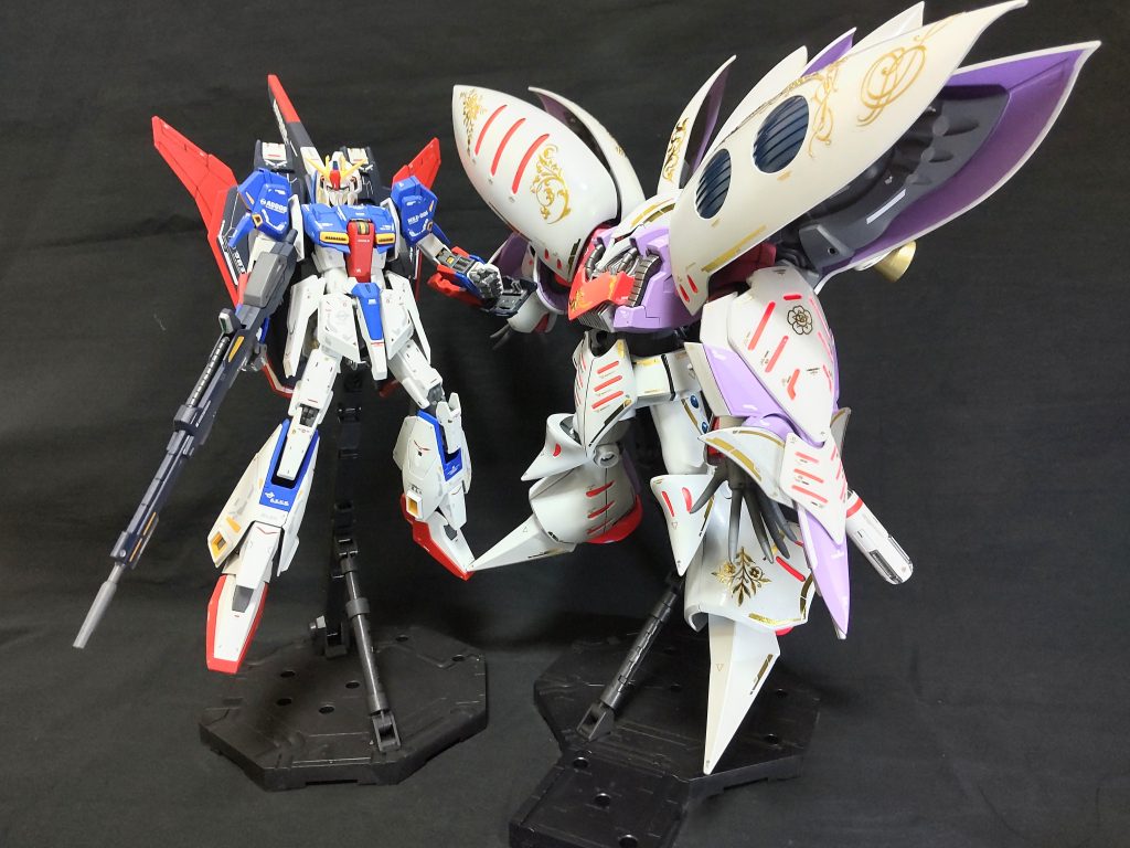 前回は、百式だったので今回は、ゼータガンダムと一緒に撮影。最後まで見て頂きありがとうございました。