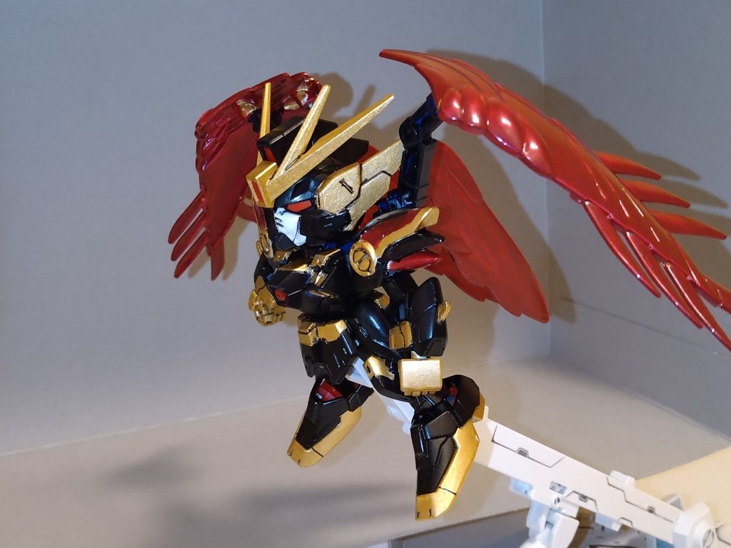 「シュナイゼルめよくぞここまで再現した………」スパロボの飛行シーン。カラーを変えるだけで、イメージが変わるなんて塗装は本当に奥深いですね。