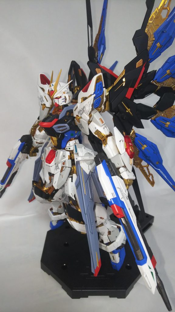 買って箱を見たときこれはヤバい、ヤバい物だと語弊力を失いかけました。