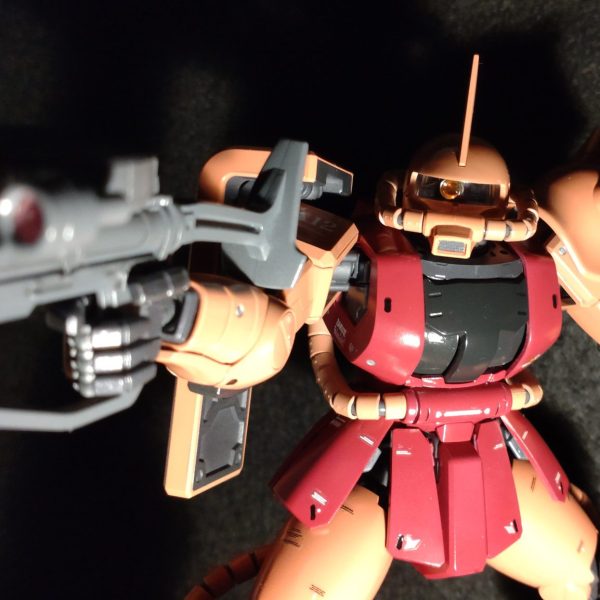 MG ザクⅡ シャア・アズナブル専用機