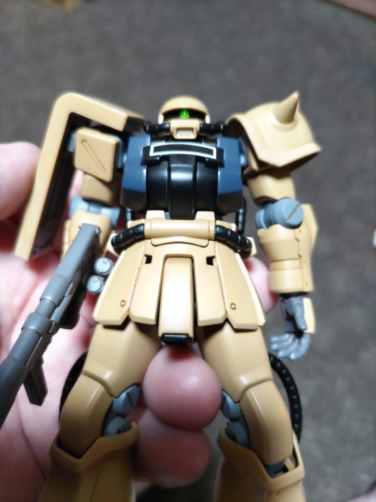 モノアイを再変更。VCドームの蛍光グリーンにしました。サイズも1.8mmから2mmへとちょっとだけサイズアップ。