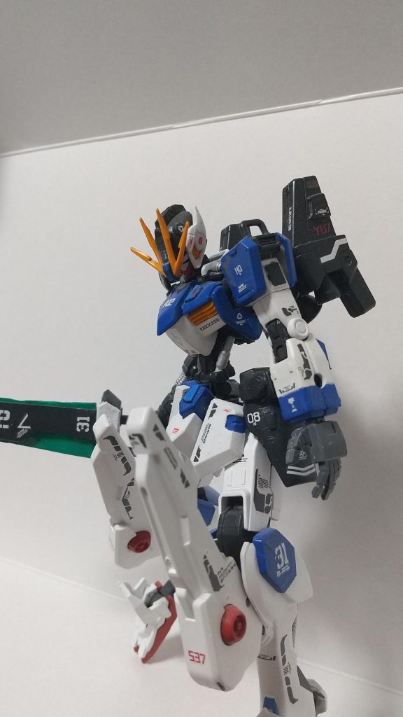 デカールを多めに貼りました！