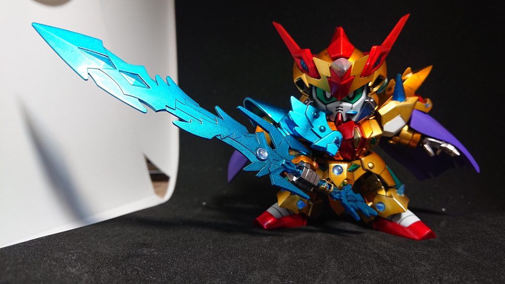 カードダスポーズ!!今回は切り貼り楽しかったです(笑)最近はレジンで創作の幅か拡がるのが凄い嬉しい。今度は元キットを普通に作りたい(笑)