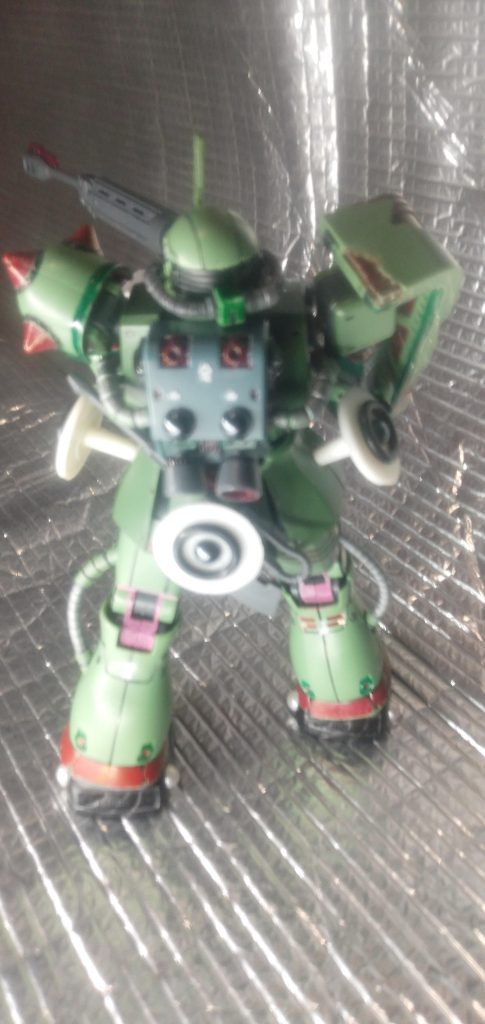 電子戦対応のアンテナ追加。