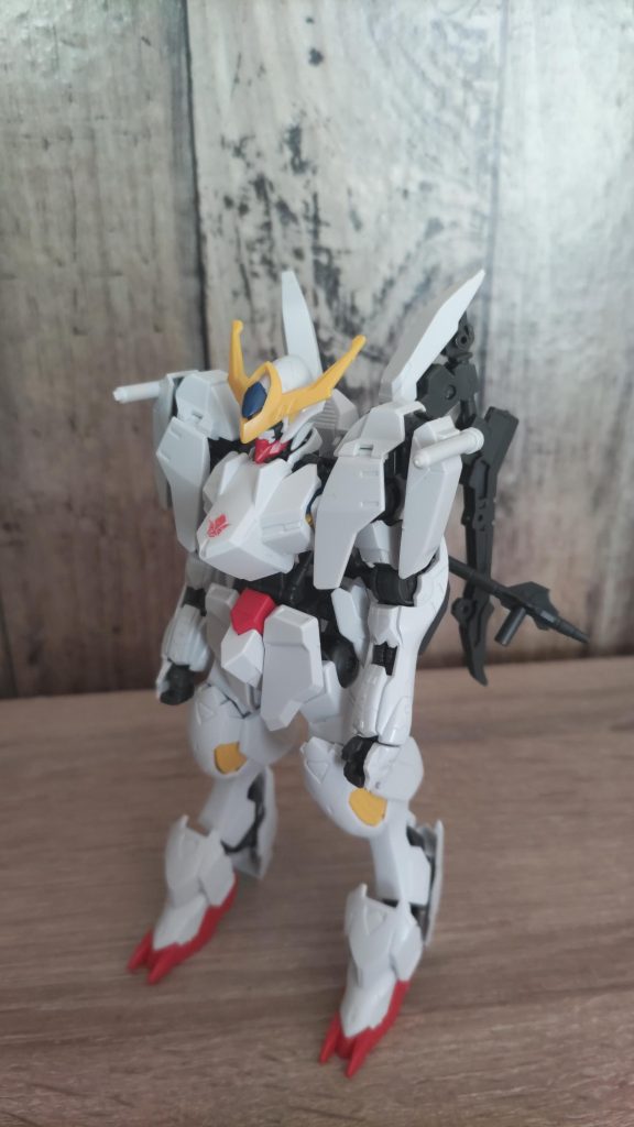 大きさ　19.21メートル　　　　　　　　　　　　重さ　（全装備合計）39トン