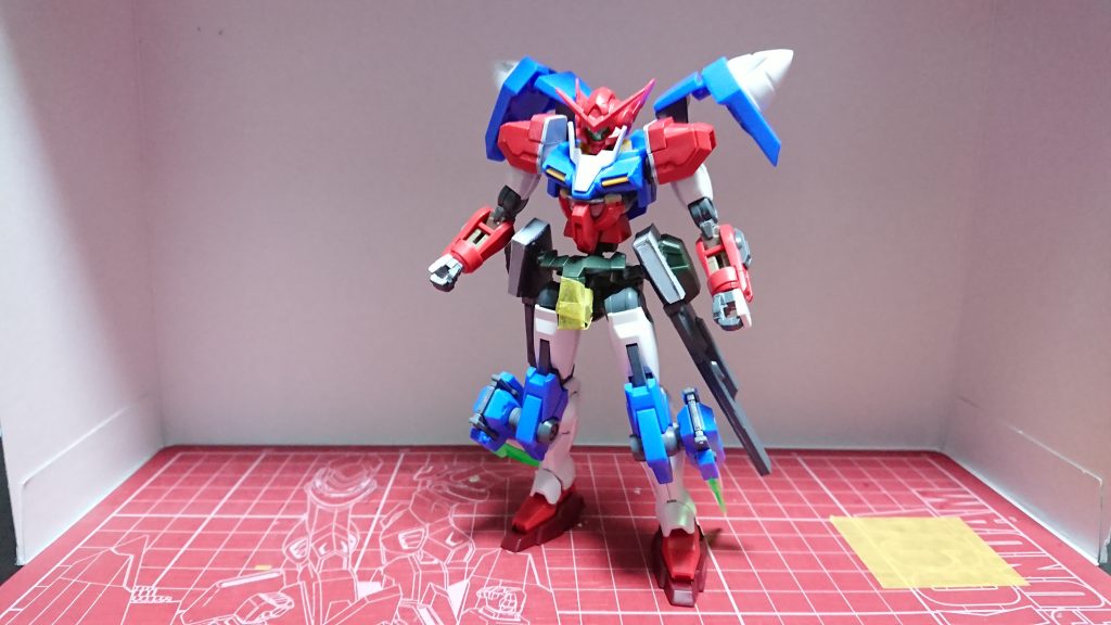 今の形に近い感じになった頃のものこの時に太陽炉の接続位置を変えたいと思ったのですがいい位置が出ずに止まっていました