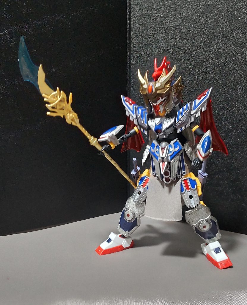 魔道士の杖と仮面付きで邪悪な魔道士。これは意外と似合ってませんかね?