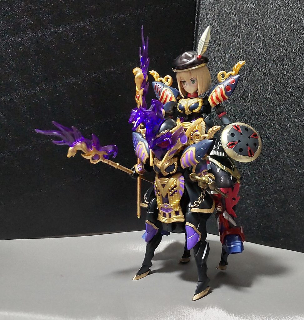 せっかくなんで、人馬一体。なんとなく強そうな雰囲気はある。