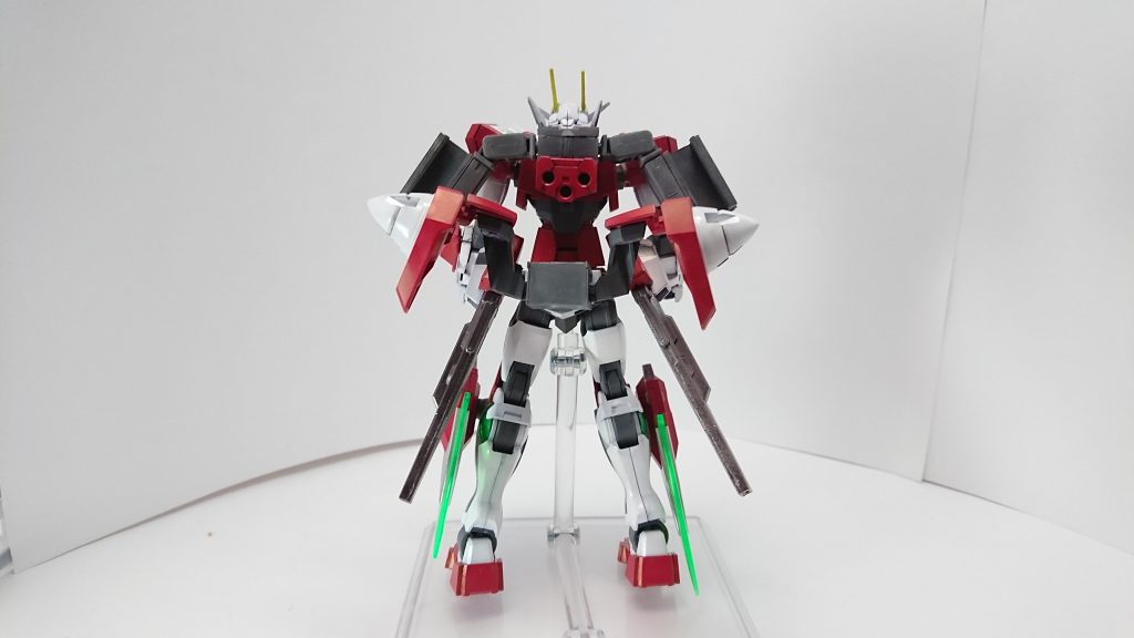 バックショット背中部分は共通軸接続となっているので既存のものや今後制作することがあれば強化プランの追加も可能にしています