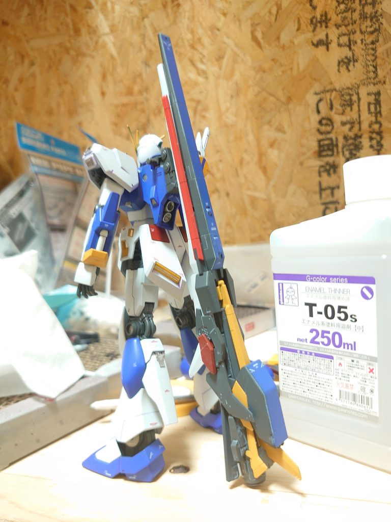 ニューガンダム–3枚目/制作者：ジョンジー