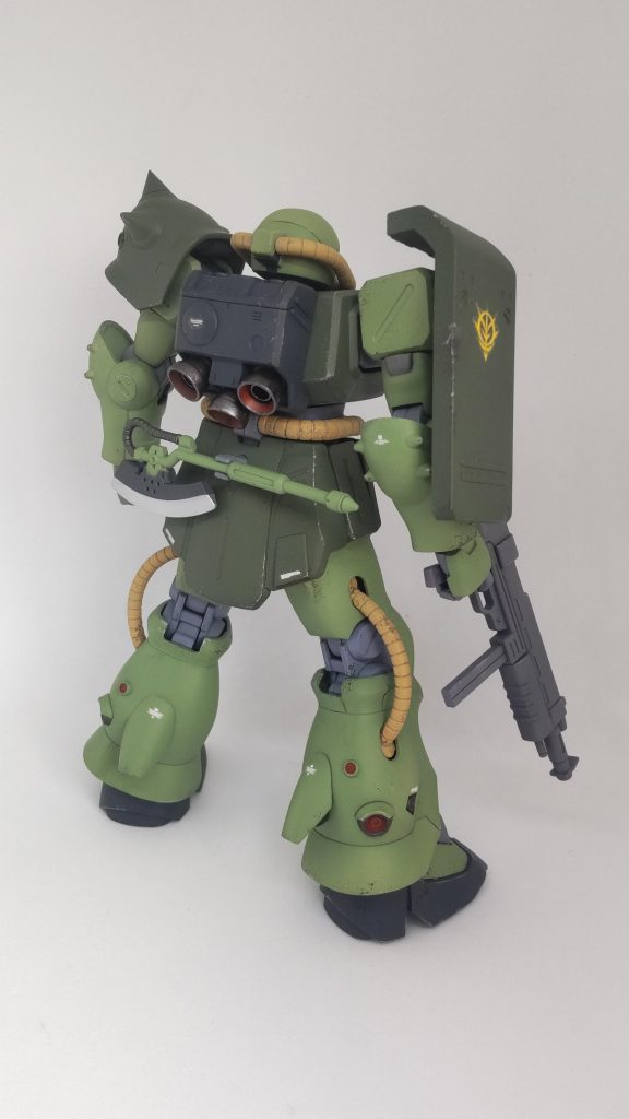 背面。ウェザリングはあまり得意では無いのですがスポンジチッピング、ドライブラシ、ストレーキングを使って良い塩梅で汚せたと思っております。