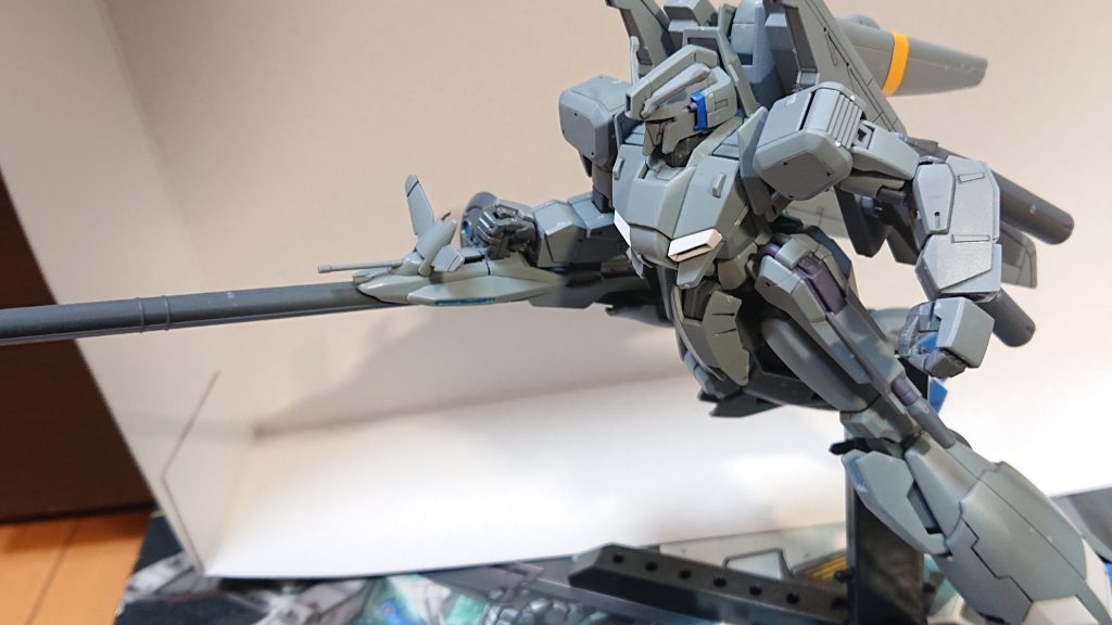 ビーム・スマートガンはデカくて迫力があるけど…