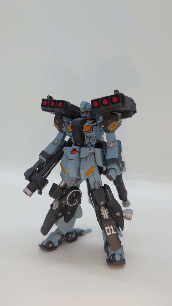 とりあえず自分ができることで精一杯頑張ってみようって感じで塗装していきました。まあ汚い出来ですが、見てくれたら嬉しいです！