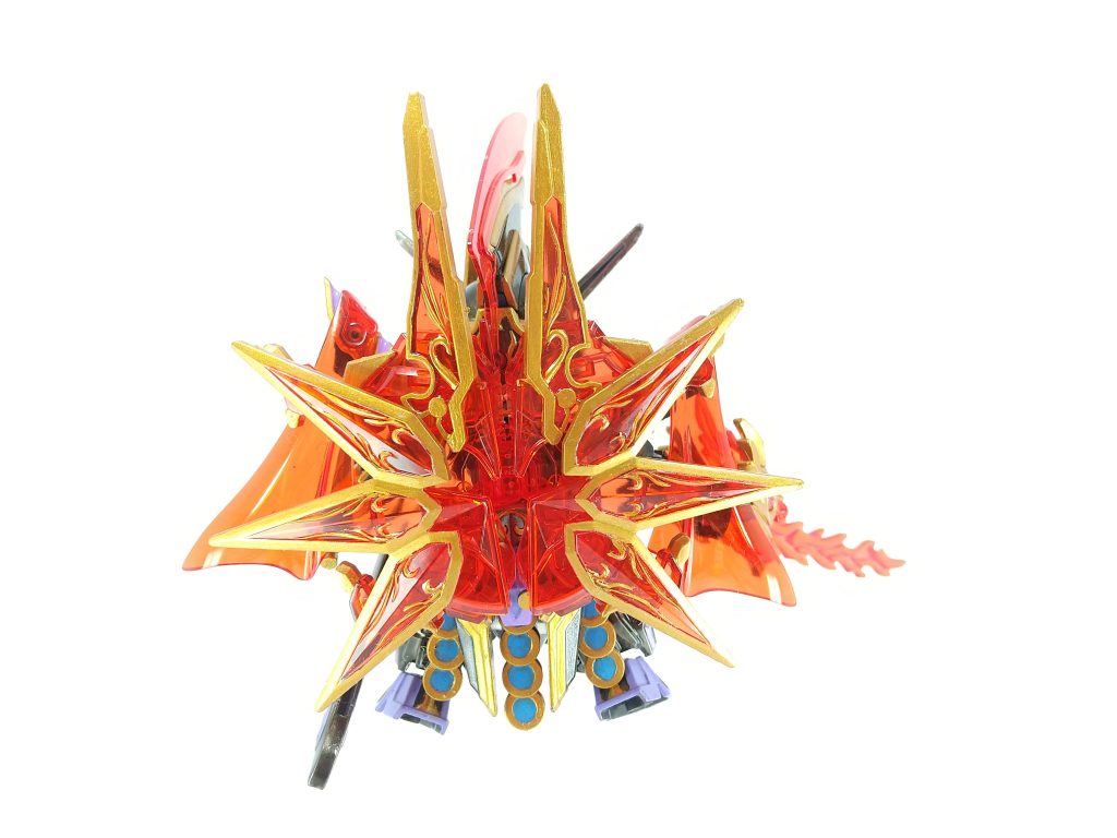 赤と金はよく合いますね