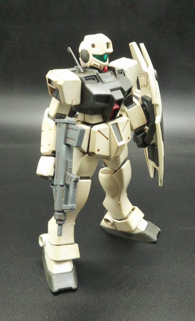 でもスタイルはそこそこいけてるんですよ。ちょっと胴体が詰まって見えるかも。ですが。