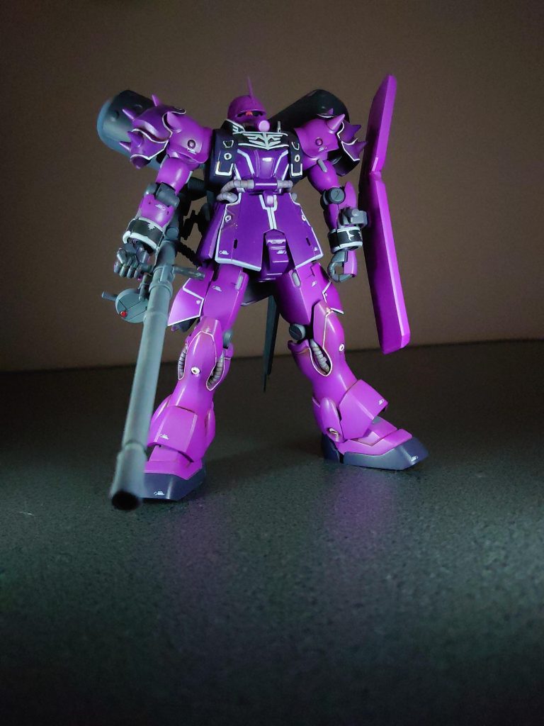 シールド裏はプラパンで塞ぐと良い感じ。