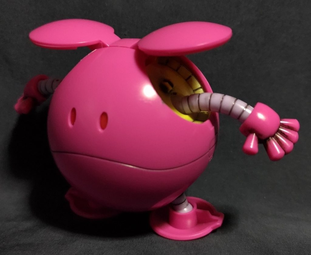 ななめ前画像。部分的にスミ入れをしています。