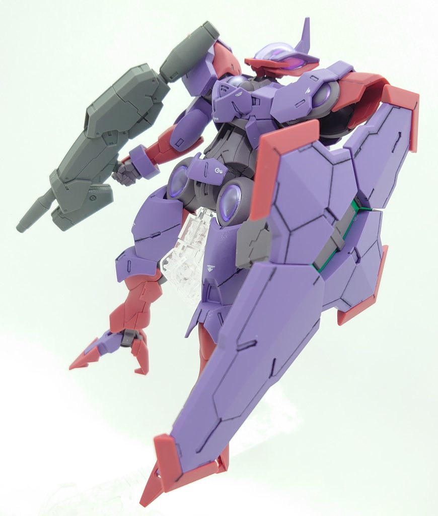 墨入れ、デカール（シール）、トップコートのお手軽仕上げです。水星キットは溜めないようしているのですが、なかなか追いつけない…