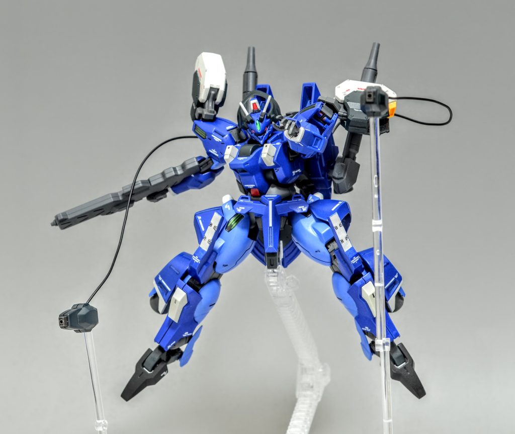 有線ビットやシールドブースターを駆使し、グエルはスレッタのEx-Aガンダムを追い詰める！