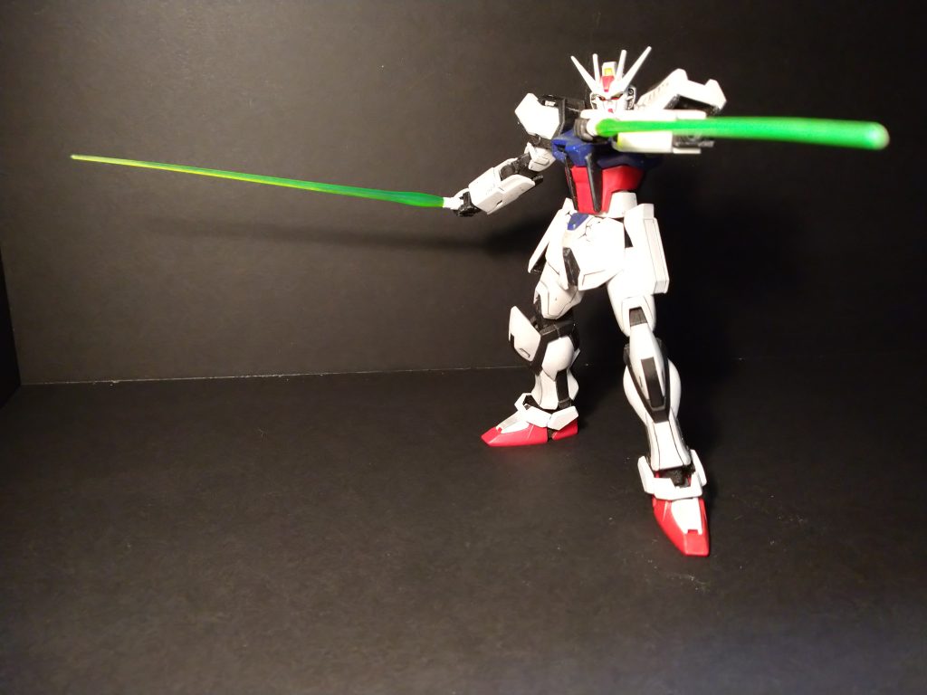 ビームサーベルは、グリーン！深い意味はありません。