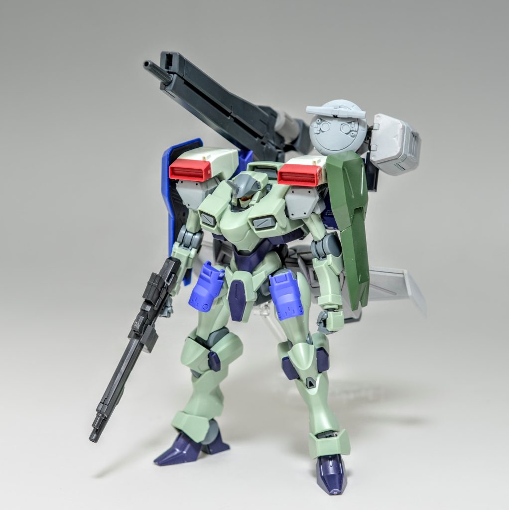 途中で路線変更して陸戦型にすることにして盛りました。