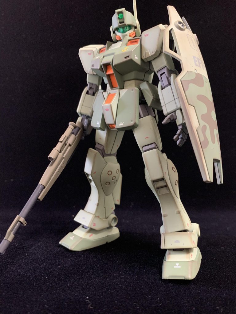 割と古いキットなのですが、全体的なバランスは悪くないですね。関節の可動域が狭いのが少々不満ですが、キットとしての完成度は高い方かなと思います。