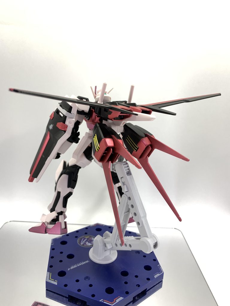 濃いピンク部分はGXシリーズのメタリックで黄色部分も同じくGXイエローラフゴールドGXめっちゃ便利です。