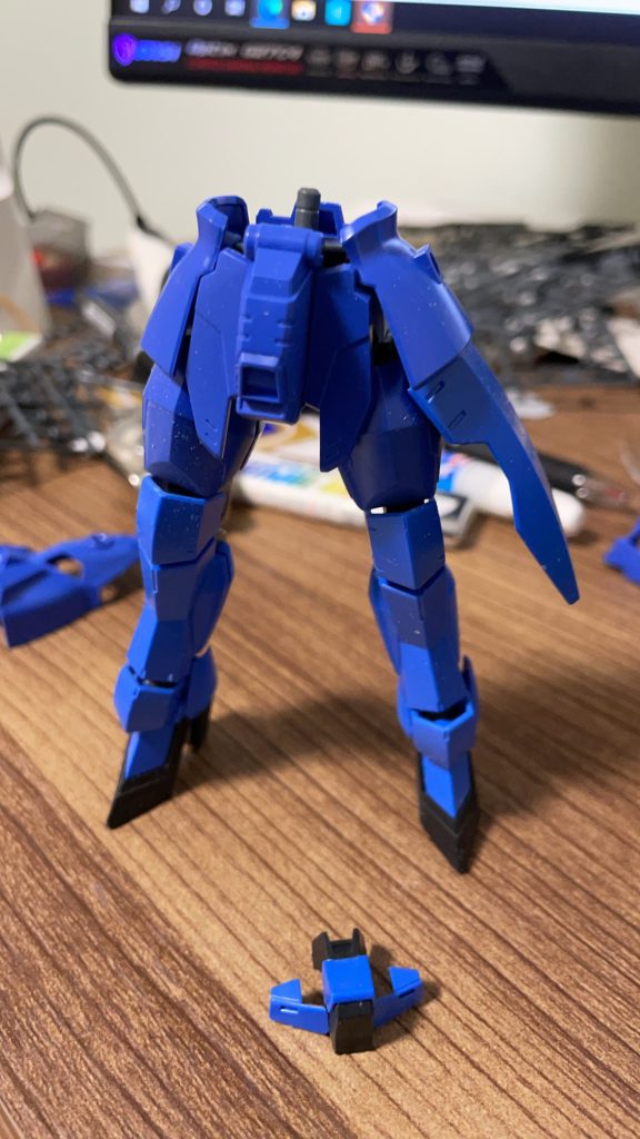 初めてのミキシングで悪戦苦闘しました。あーでもない、こーでもないで。去年の10月位かな。ミキシングする方って、取り掛かる前に完成予想図を固めてから行動に移すんですかね。