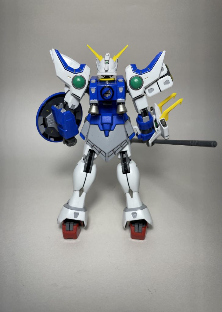 スーパークリアで光沢仕上げしています。雪の降るなか、野外でスプレーしているのでかなり雑な仕上がりになってしまいました。