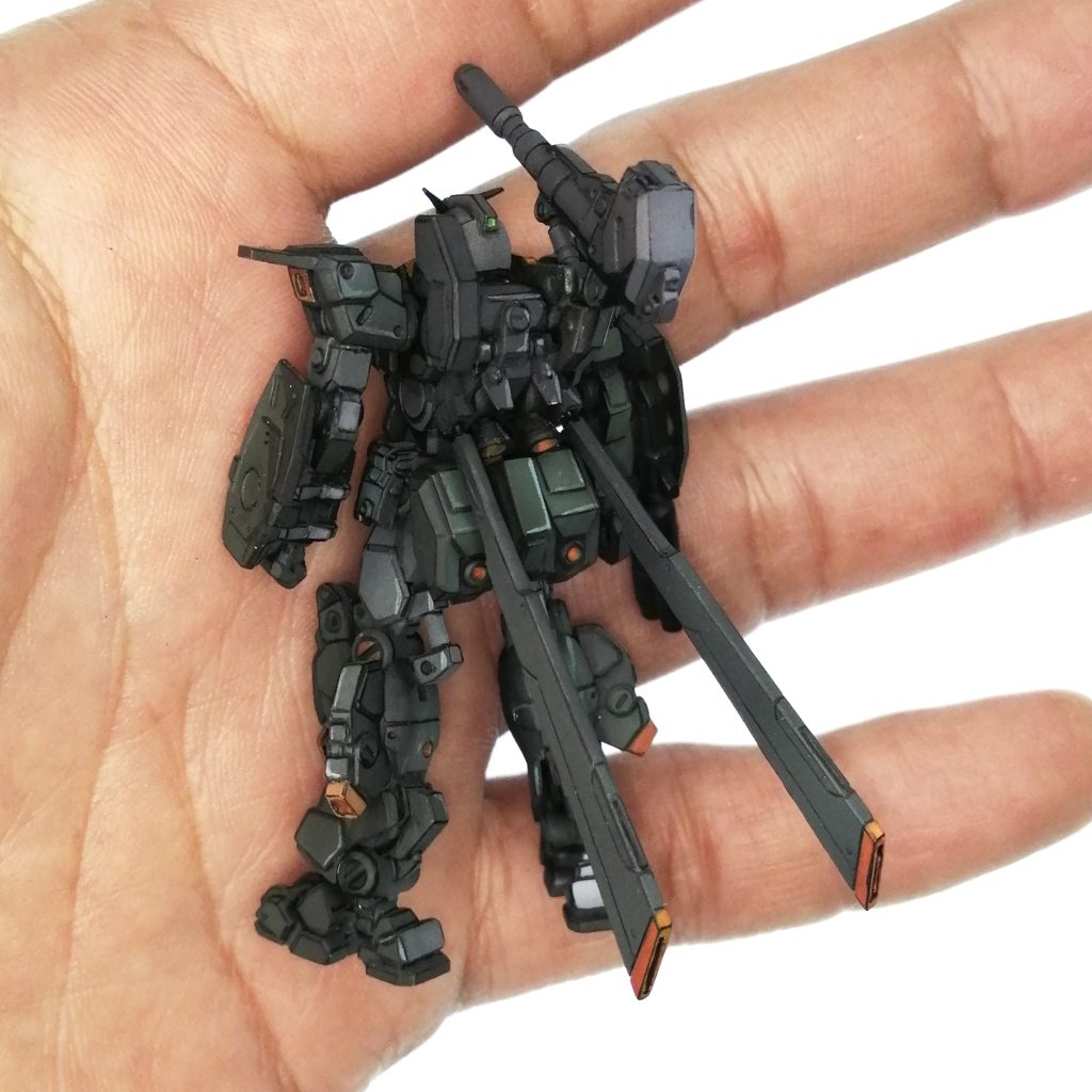 生温かい目で見てやってくださいませ。😅