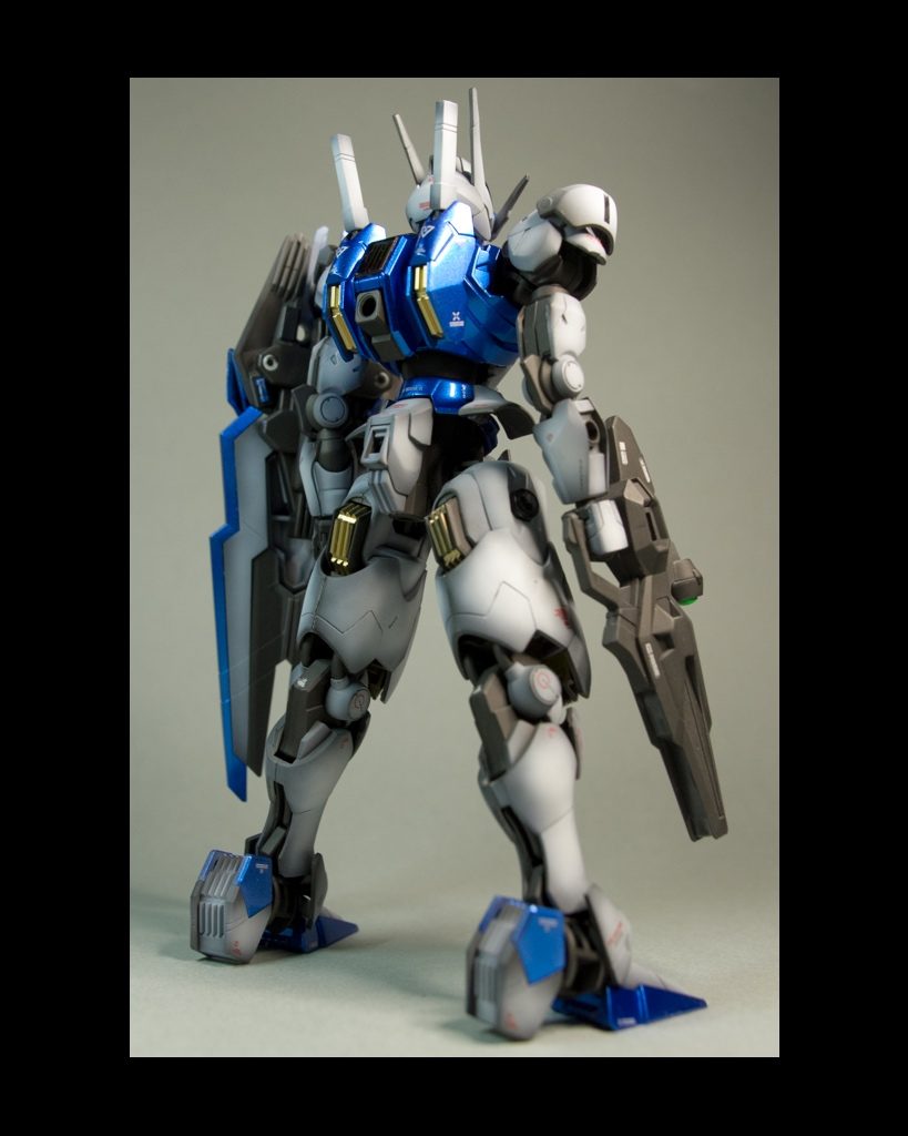 後姿が個人的には好み