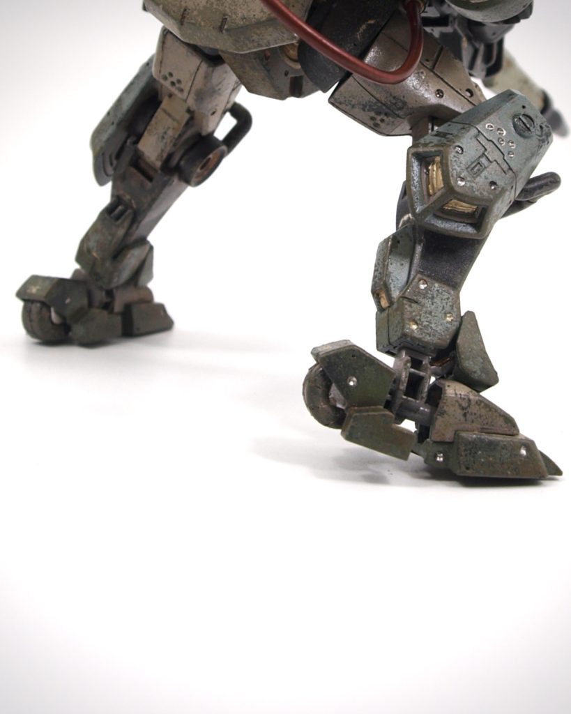 カカトのタイヤの溝を彫ってみたこれはなかなか効果があります