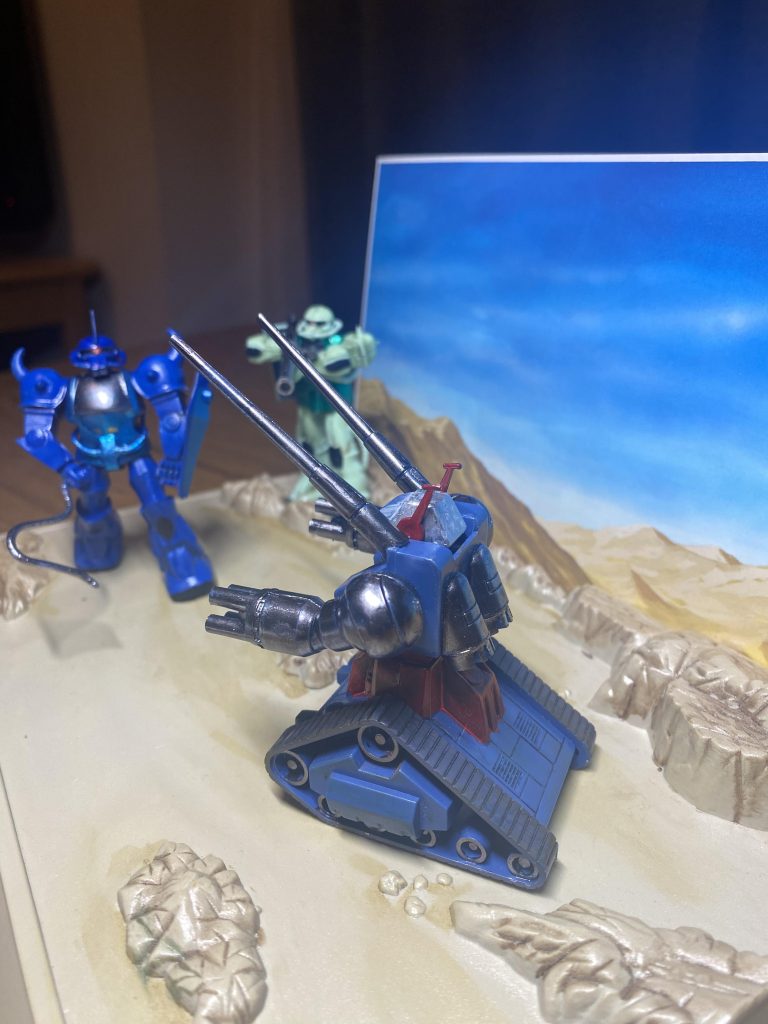 ジオラマ土台はリアルタッチマーカーでそれらしく。