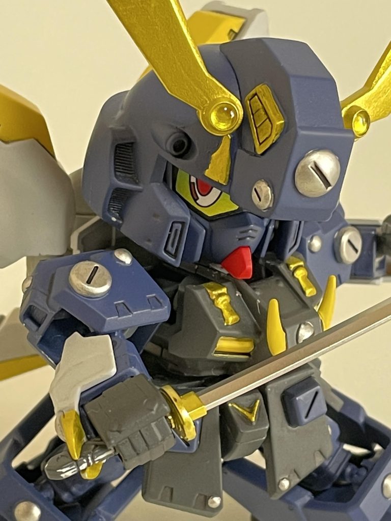 刀構えてシャキッ！鉄機目も作ったよ！