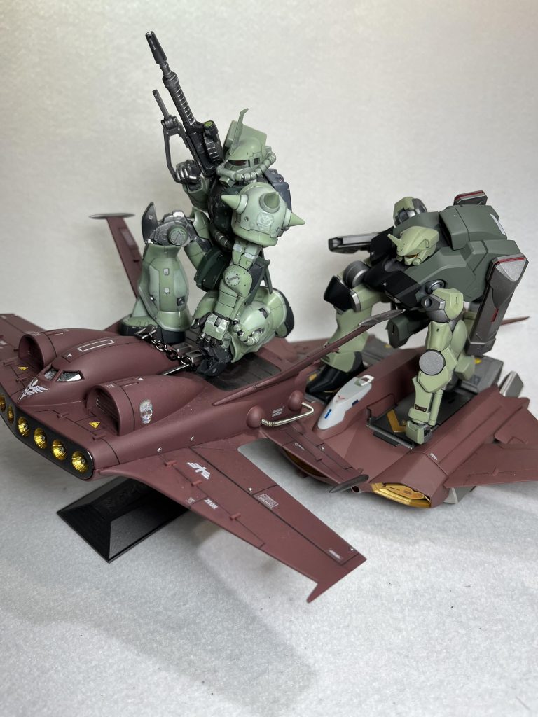 ザクとの2ショットも撮っておきます。