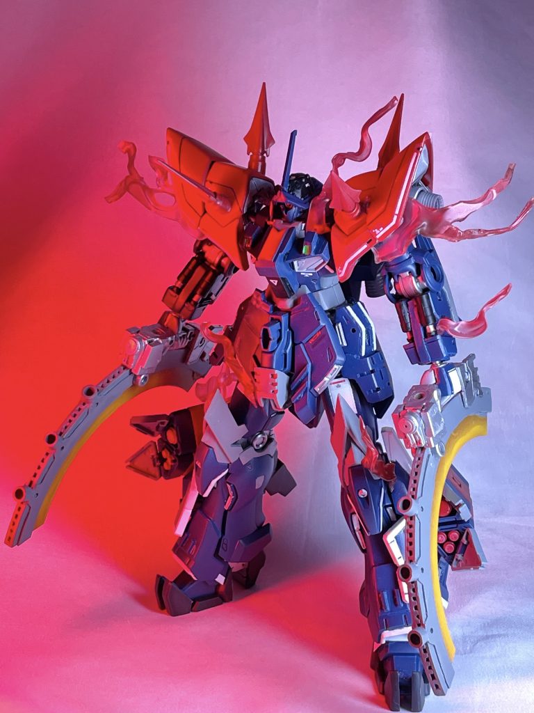 imitation EXAMEXAMシステムを解析し、再現した紛い物本物に比べると出力、反応速度等劣化しているが、高い運動性を持つ本機が使用する事で高パフォーマンスを発揮する。