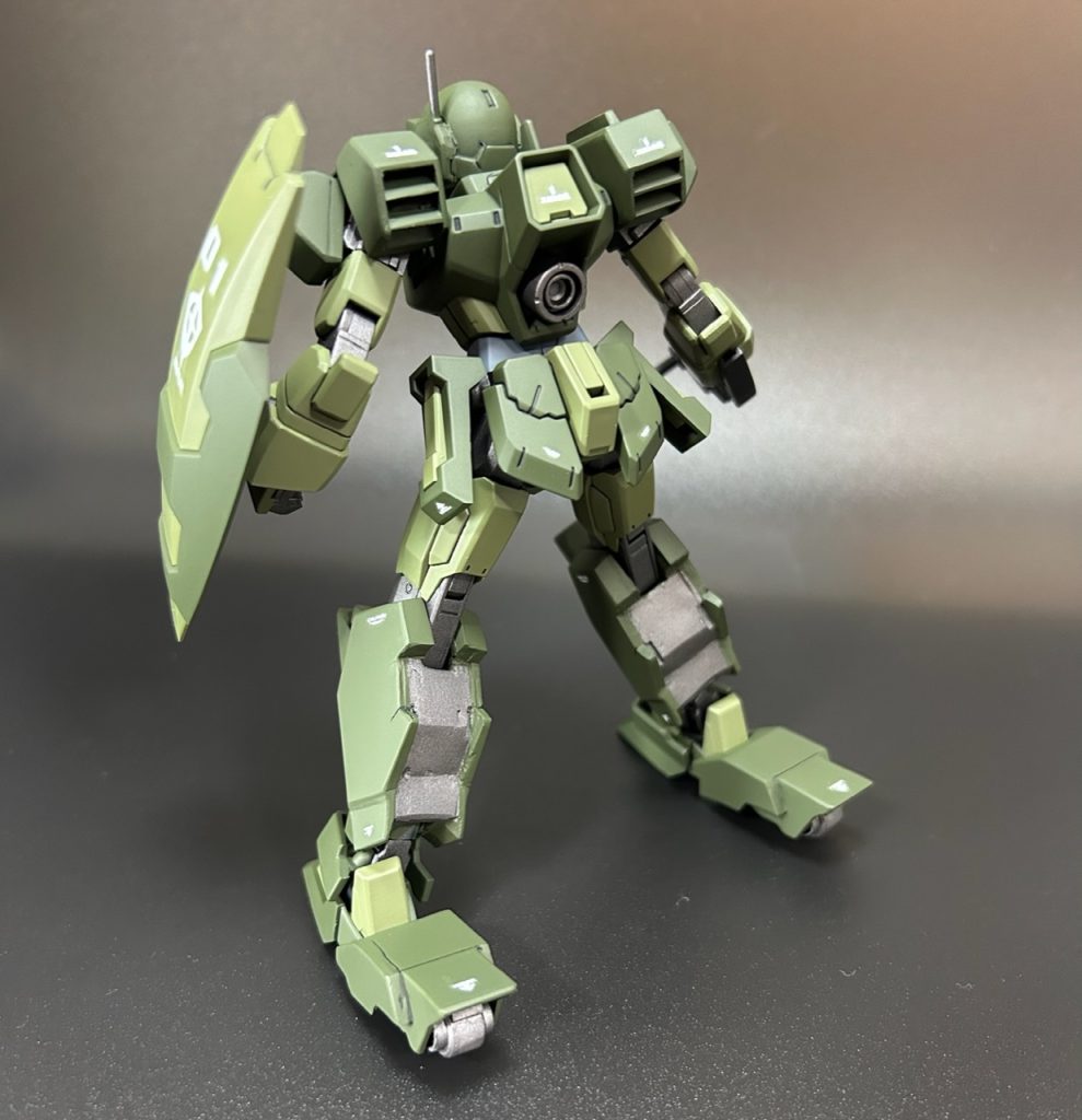 脹脛のローラーダッシュユニットは、設定通り踵に移動するようにネオジム磁石で着脱化しています。