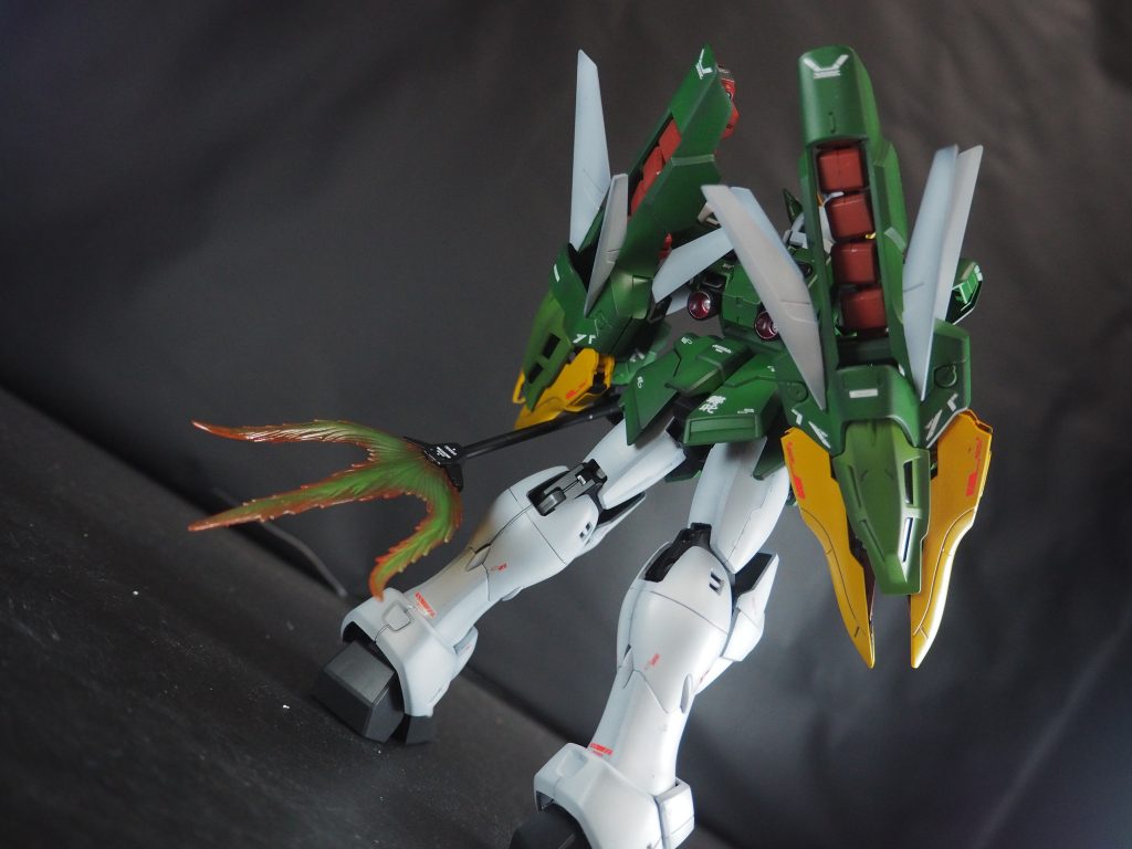 MG アルトロンガンダム–3枚目/制作者：ayaco